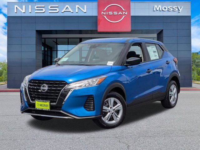 2025 Nissan Kicks Play S 2025 Nissan Kicks Play S