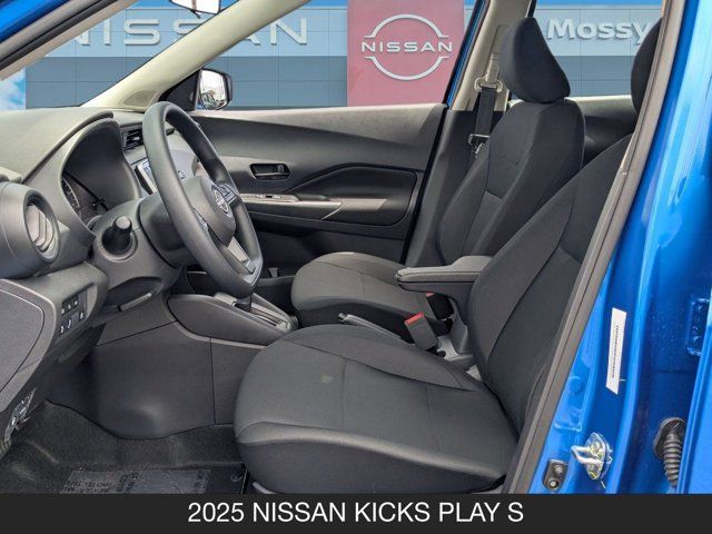 2025 Nissan Kicks Play S 2025 Nissan Kicks Play S