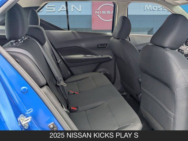 2025 Nissan Kicks Play S 2025 Nissan Kicks Play S