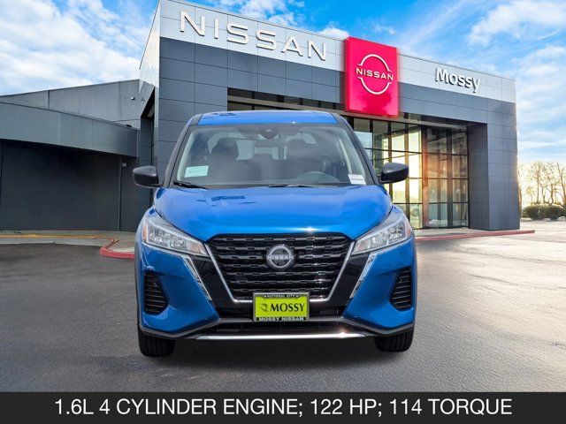2025 Nissan Kicks Play S 2025 Nissan Kicks Play S