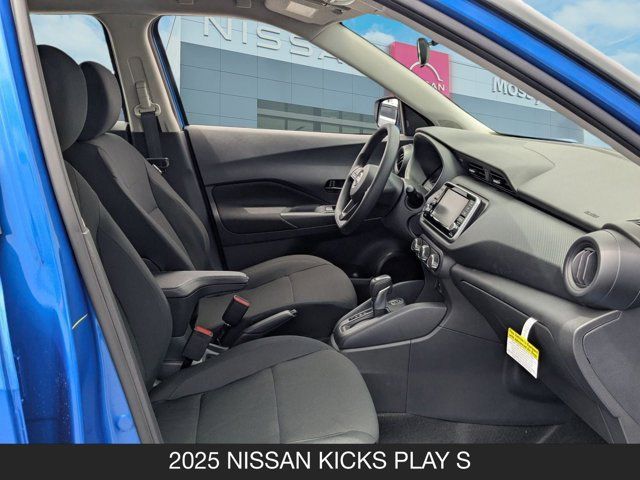 2025 Nissan Kicks Play S 2025 Nissan Kicks Play S