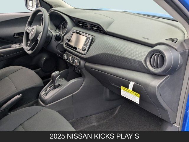 2025 Nissan Kicks Play S