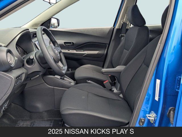 2025 Nissan Kicks Play S