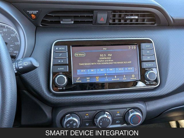 2025 Nissan Kicks Play S 2025 Nissan Kicks Play S