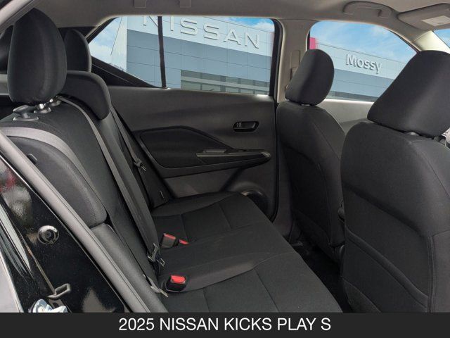 2025 Nissan Kicks Play S 2025 Nissan Kicks Play S