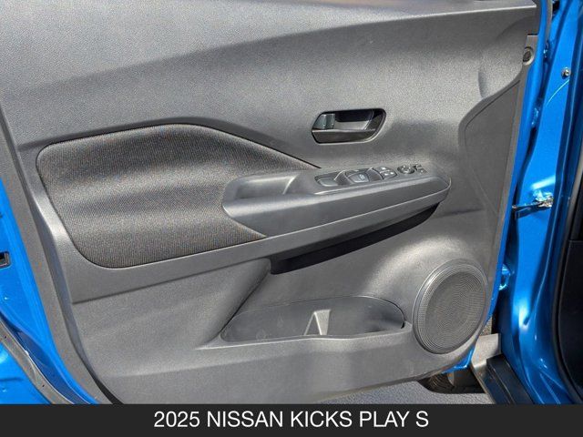 2025 Nissan Kicks Play S 2025 Nissan Kicks Play S