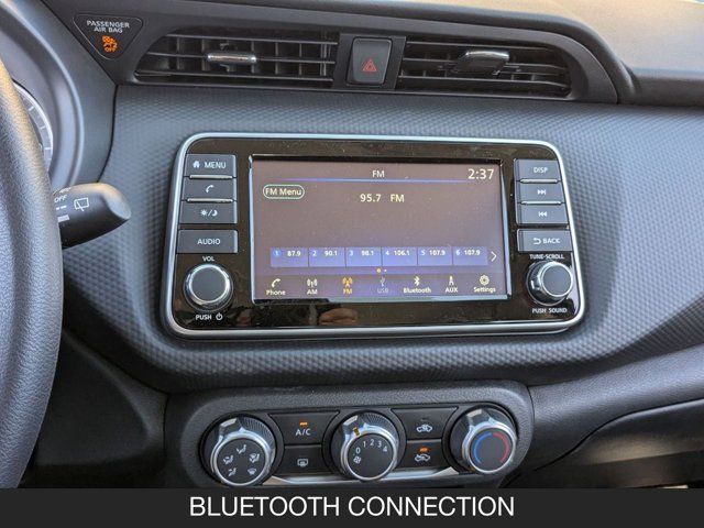 2025 Nissan Kicks Play S 2025 Nissan Kicks Play S