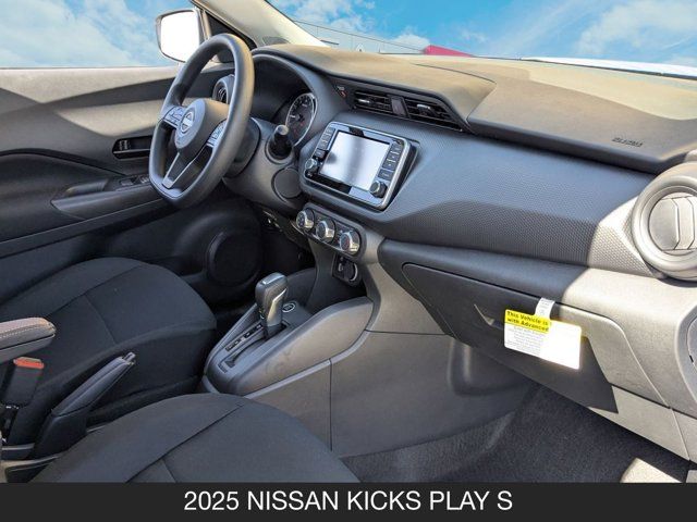 2025 Nissan Kicks Play S 2025 Nissan Kicks Play S