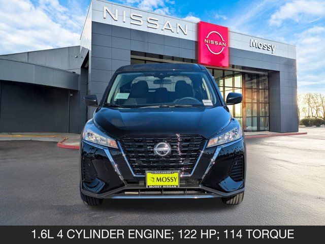 2025 Nissan Kicks Play S 2025 Nissan Kicks Play S