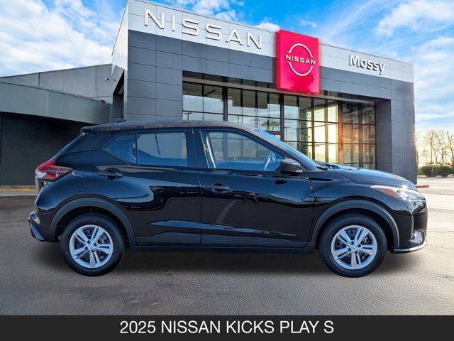 2025 Nissan Kicks Play S 2025 Nissan Kicks Play S