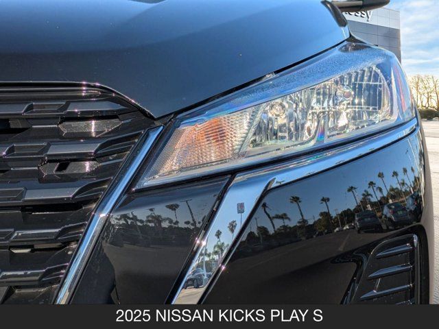 2025 Nissan Kicks Play S 2025 Nissan Kicks Play S