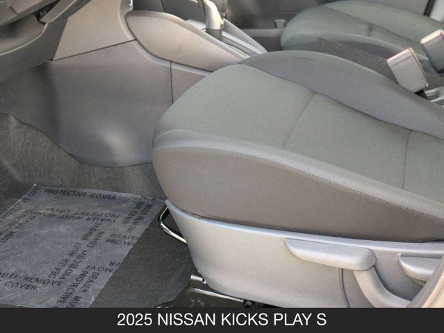 2025 Nissan Kicks Play S 2025 Nissan Kicks Play S
