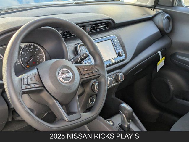 2025 Nissan Kicks Play S 2025 Nissan Kicks Play S