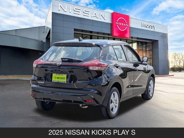 2025 Nissan Kicks Play S 2025 Nissan Kicks Play S