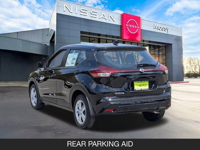 2025 Nissan Kicks Play S 2025 Nissan Kicks Play S