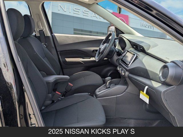 2025 Nissan Kicks Play S 2025 Nissan Kicks Play S
