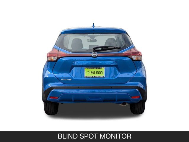 2025 Nissan Kicks Play S
