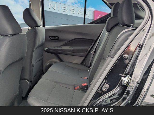 2025 Nissan Kicks Play S 2025 Nissan Kicks Play S