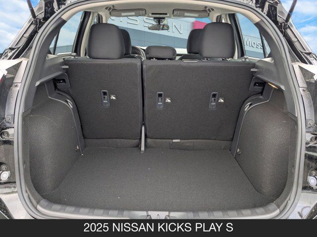 2025 Nissan Kicks Play S 2025 Nissan Kicks Play S