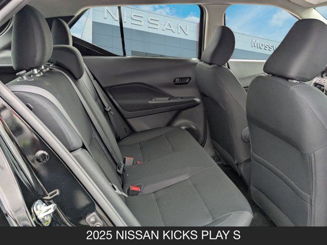2025 Nissan Kicks Play S 2025 Nissan Kicks Play S