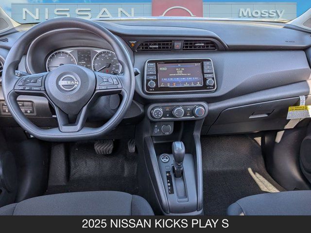 2025 Nissan Kicks Play S 2025 Nissan Kicks Play S