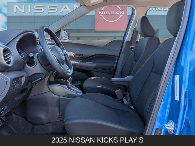 2025 Nissan Kicks Play S 2025 Nissan Kicks Play S