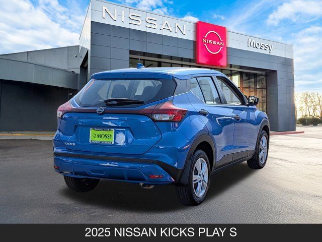 2025 Nissan Kicks Play S