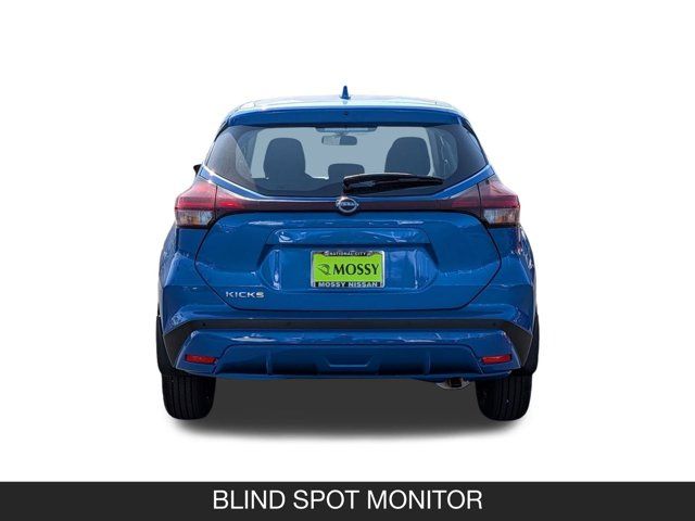 2025 Nissan Kicks Play S