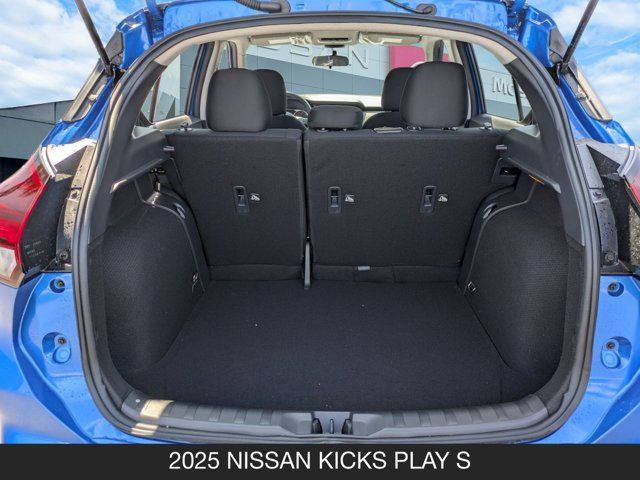 2025 Nissan Kicks Play S 2025 Nissan Kicks Play S