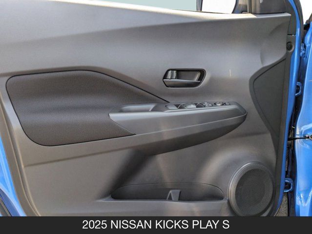 2025 Nissan Kicks Play S