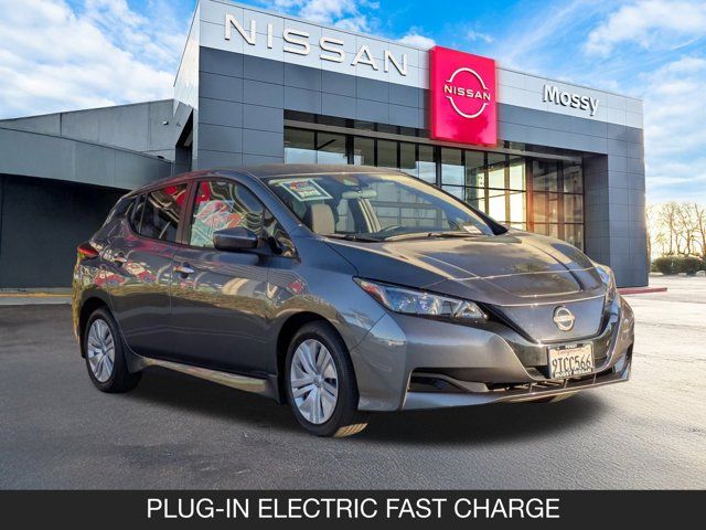 Used 2025 Nissan Leaf S with VIN 1N4AZ1BV6SC558340 for sale in Escondido, CA