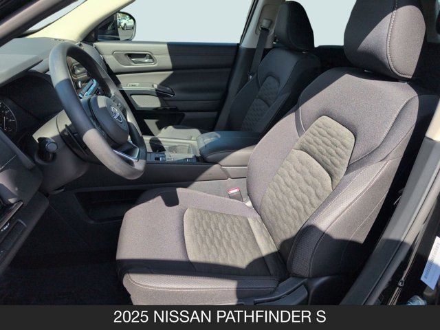 2025 Nissan Pathfinder S 2025 Nissan Pathfinder S