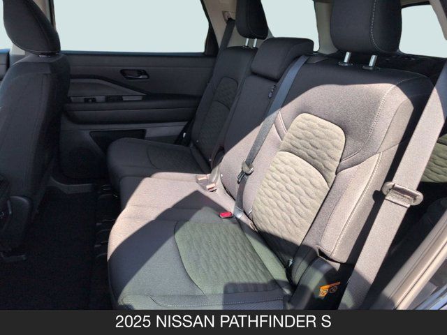 2025 Nissan Pathfinder S 2025 Nissan Pathfinder S