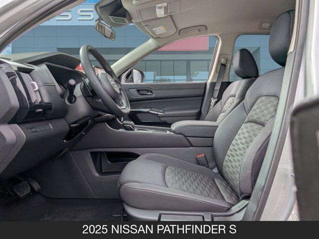 2025 Nissan Pathfinder S 2025 Nissan Pathfinder S