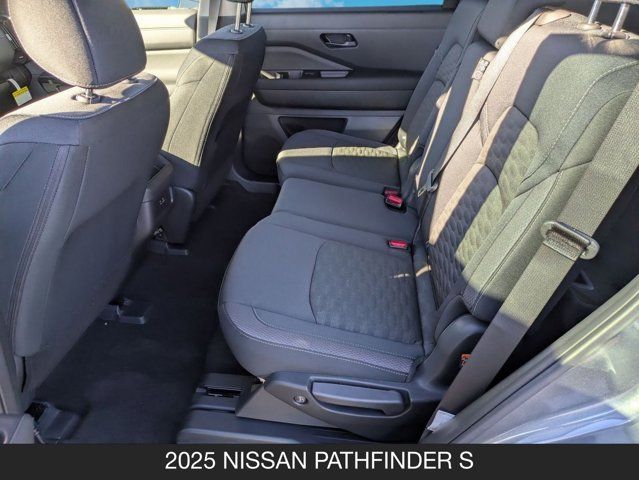 2025 Nissan Pathfinder S 2025 Nissan Pathfinder S