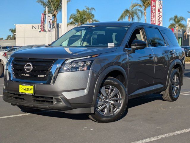 2025 Nissan Pathfinder S 2025 Nissan Pathfinder S