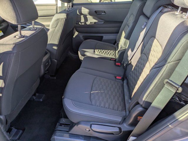 2025 Nissan Pathfinder S 2025 Nissan Pathfinder S