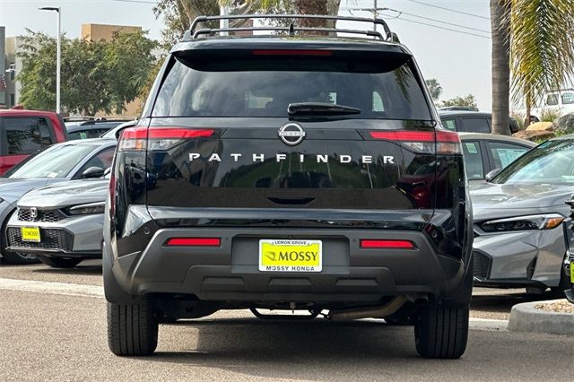 2025 Nissan Pathfinder SV 2025 Nissan Pathfinder SV