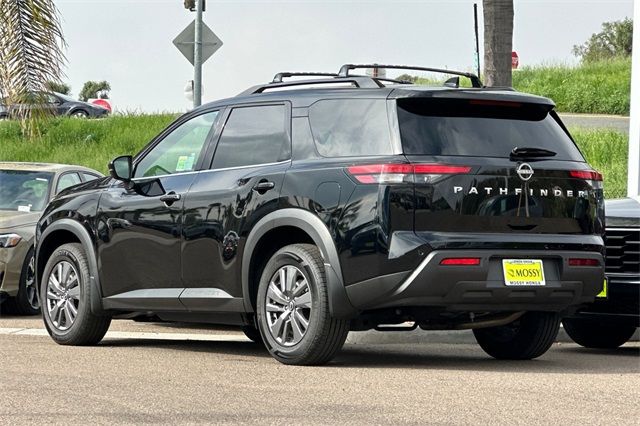 2025 Nissan Pathfinder SV 2025 Nissan Pathfinder SV