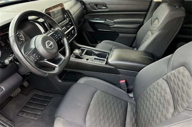 2025 Nissan Pathfinder SV 2025 Nissan Pathfinder SV