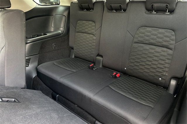 2025 Nissan Pathfinder SV 2025 Nissan Pathfinder SV