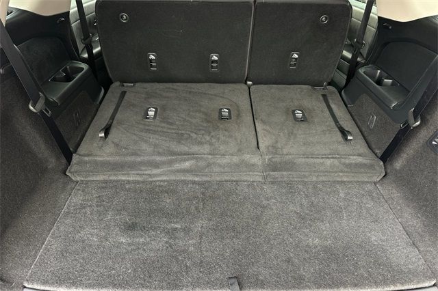 2025 Nissan Pathfinder SV 2025 Nissan Pathfinder SV