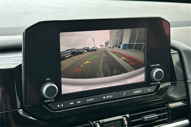 2025 Nissan Pathfinder SV 2025 Nissan Pathfinder SV