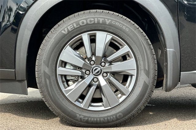 2025 Nissan Pathfinder SV 2025 Nissan Pathfinder SV