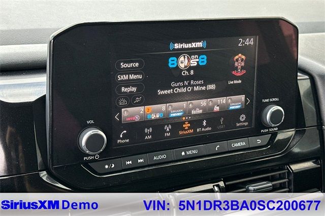 2025 Nissan Pathfinder SV 2025 Nissan Pathfinder SV