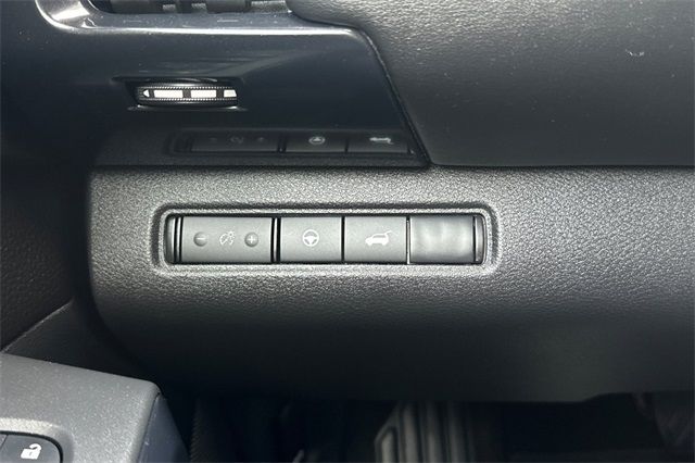 2025 Nissan Pathfinder SV 2025 Nissan Pathfinder SV