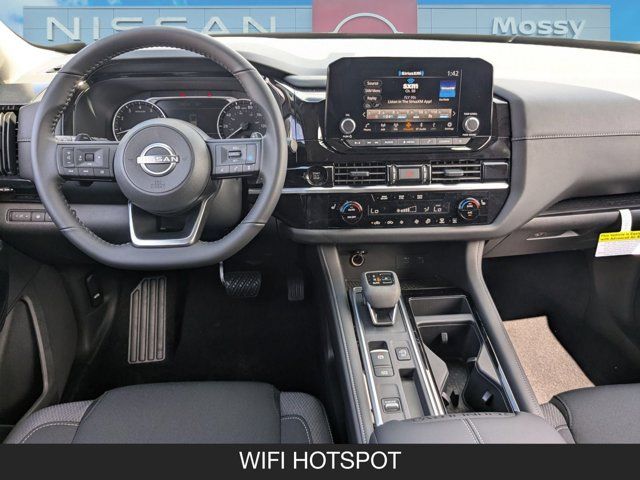 2025 Nissan Pathfinder SV 2025 Nissan Pathfinder SV