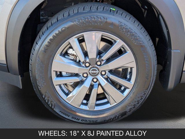 2025 Nissan Pathfinder SV