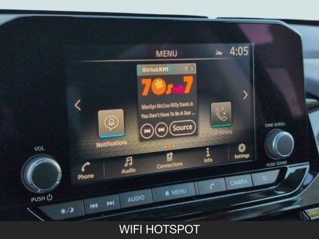 2025 Nissan Pathfinder SV