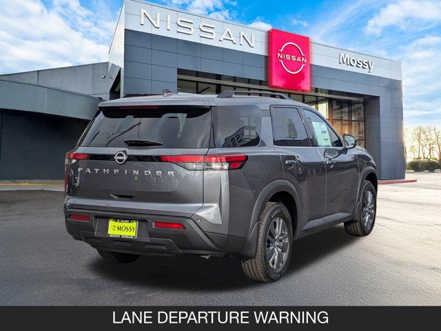 2025 Nissan Pathfinder SV 2025 Nissan Pathfinder SV